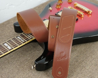 Handgefertigter Bassgurt aus Leder, personalisiertes Geschenk für Musiker, personalisierter Gitarrengurt, hochwertige Lederausrüstung, Felard