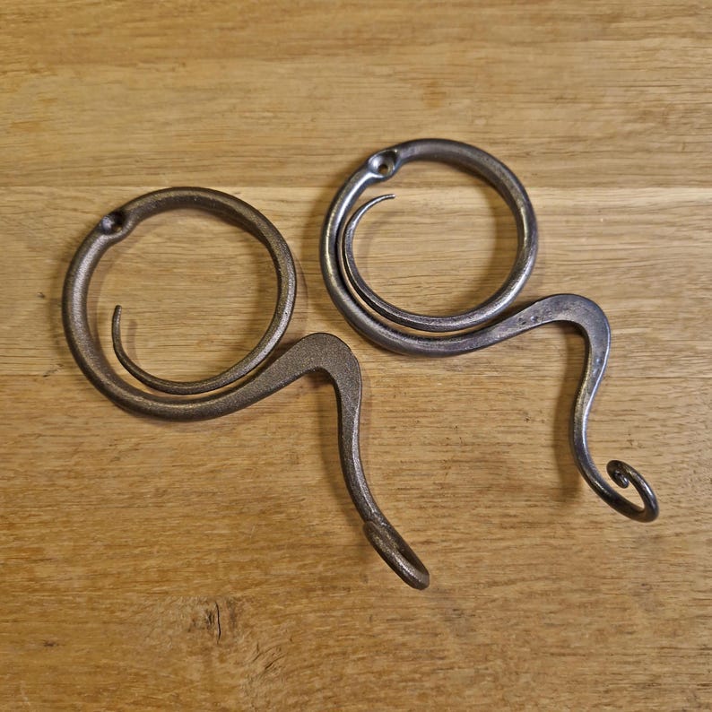Wrought iron Arty Circle hook. Forged Towel hook. Robe hooks. Bathroom hooks. Metal hooks. Metal hanger. Wall hanger. Rustic iron robe hook image 3