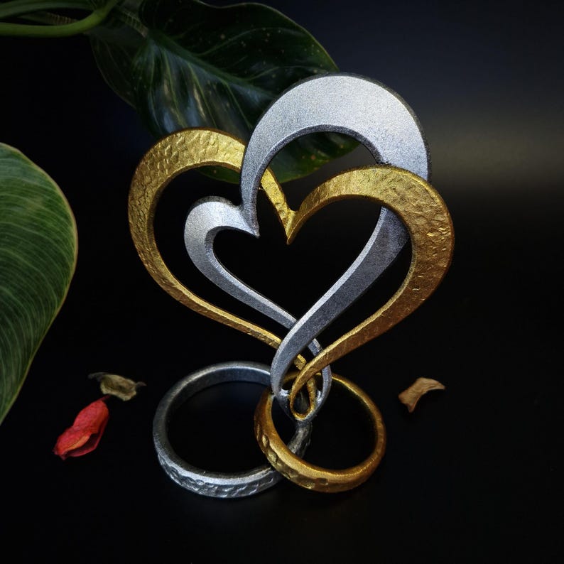 Personalized Iron Hearts and Rings, 6th iron anniversary mariage gift, iron wedding anniversary gifts for her, unique gifts for the couple image 7