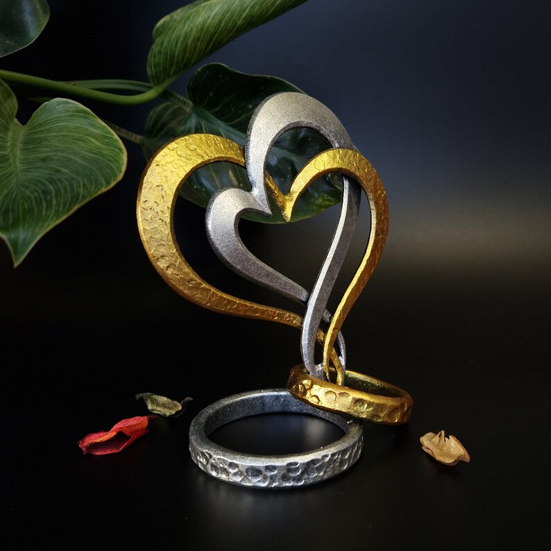 Personalized Iron Hearts and Rings, 6th iron anniversary mariage gift, iron wedding anniversary gifts for her, unique gifts for the couple image 2