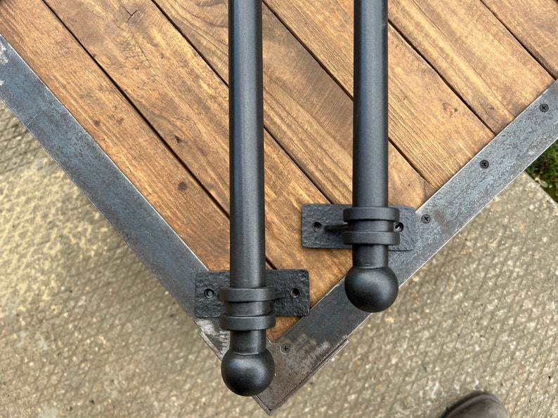 24” Massive iron door handle. Barn door pull. Rustic door decor. Door hardware. Door handle. Wrought iron door handle. bild 10