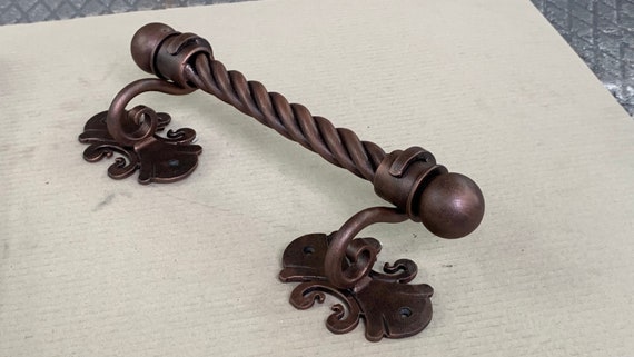 New Rustic Style Metal Door Handle New Rustic Style Metal Door Handle