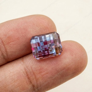 Pierre de naissance octogonale octogonale en alexandrite découpée au format pixel, changement de couleur, juin pour bague personnalisée