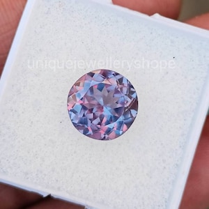 8MM Round Alexandrite Gemstone: Color Change June Birthstone