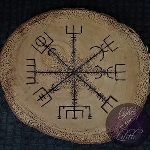 Vegvisir Plate - Wood, Norse, Viking Vegvisir, Decoration, Altar, Magic, Witchcraft, Ritual, Burnt, Beeswax