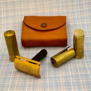Gillette Vintage 1952 Compact Travel Tech Personal Shaving Kit Patent Pending with Accessories Made by David Grimes Mfg. Co. New York