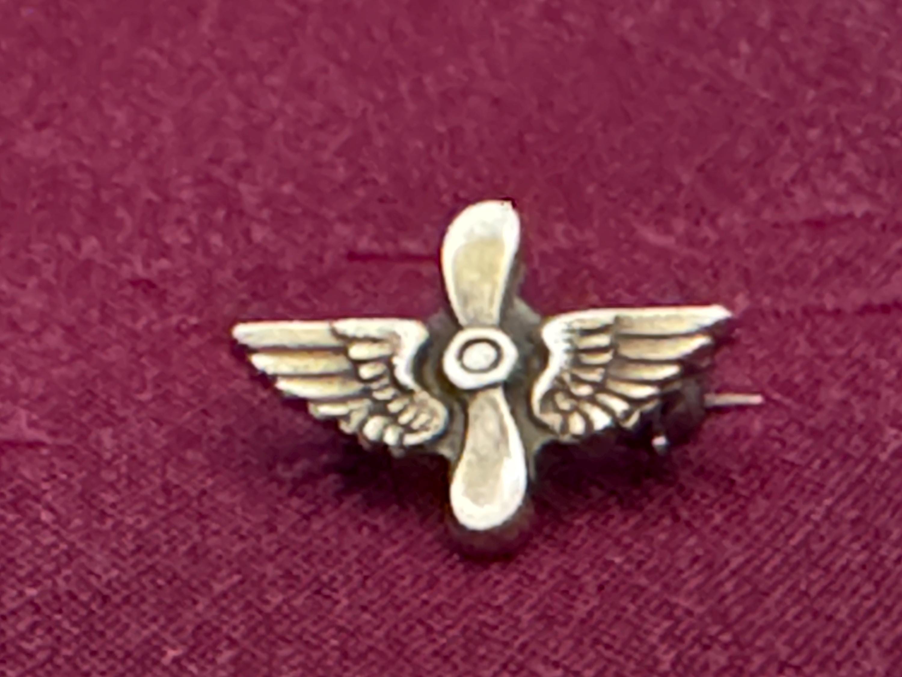 Vintage WWII 10K Gold Army Air Forces Wings Pin Sweetheart Aviation ...