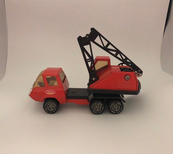 Tonka Toys Crane Truck With Swivel Cab 