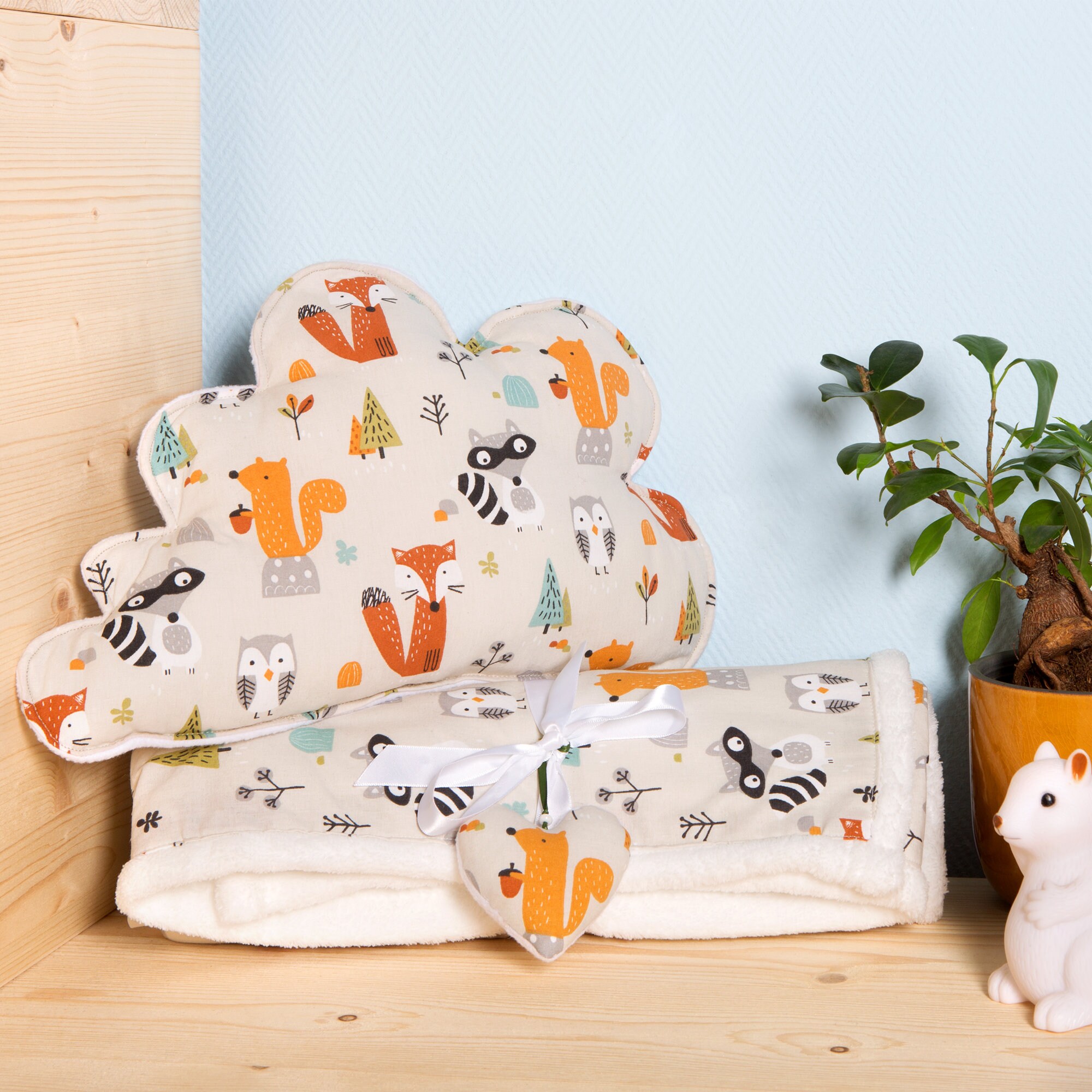 Couverture et Son Coussin Nuage