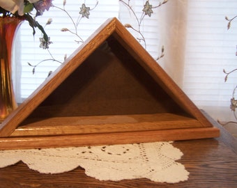 Oak Flag Display 4 X 6 Flag new and USA made