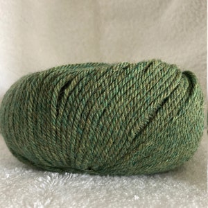100% Baby Alpaca Yarn Indiecita DK (Forest Green/Green Melange - M2327)