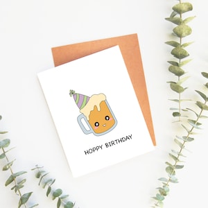Anniversaire Hoppy | Carte d'anniversaire de bière, chapeau de fête, carte de boissons mignonnes, pinte de bière, chope d'alcool, carte de voeux de célébration de Punny | Ange + lièvre