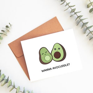 Envie de vous faire câliner ? | Carte de Saint-Valentin à l'avocat mignonne Jeu de mots drôle pour petit ami, petite amie, cadeau d'anniversaire de Vday, carte de voeux pour gourmets | Ange + lièvre