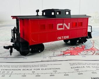 Vintage Model Train Carriage Set of 6, Cattle Car, Street Cars, Caboose, Autoloader, for model railroad, vintage hobby, collectible, gift