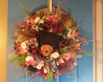 Black bear wreath, bear,  front door decor, door hanger, wreath for him, hungry bear, what's for dinner?, Kids room, family room
