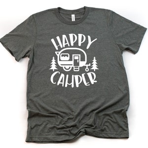 Happy Camper - Familien-Passendes Urlaubs-T-Shirt - RV - Freizeit - Abenteuer - Custom Unisex