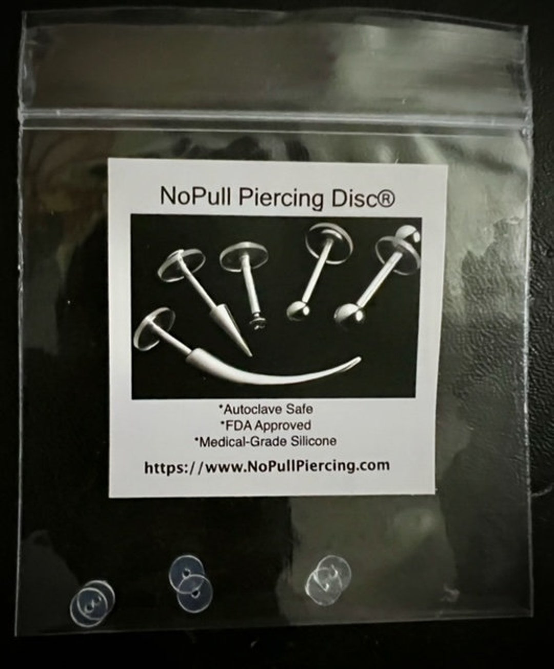 7mm 6 Reusable Nopull Piercing Disc® for Piercing Bumps, With 1pr. O-rings  14g Hole 