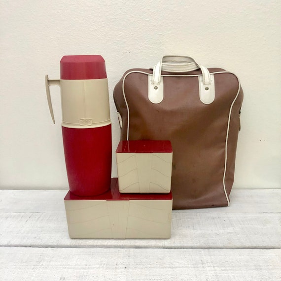 Vintage Mid Century Picnic Set with Carrying Bag - image 1