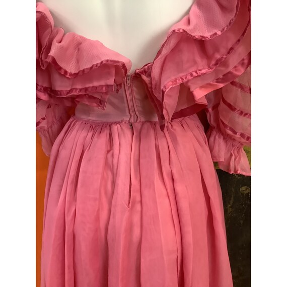 1970's Pink Ruffle Dress - image 5