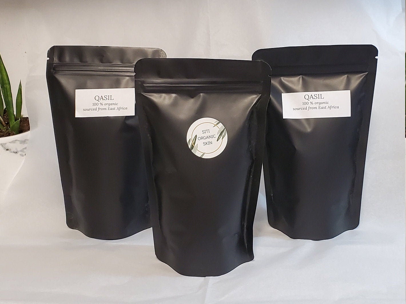 East African Organic Qasil Powder – SevoiSuitcase