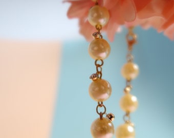 Cute wax pearl bracelet with small crystal accents
