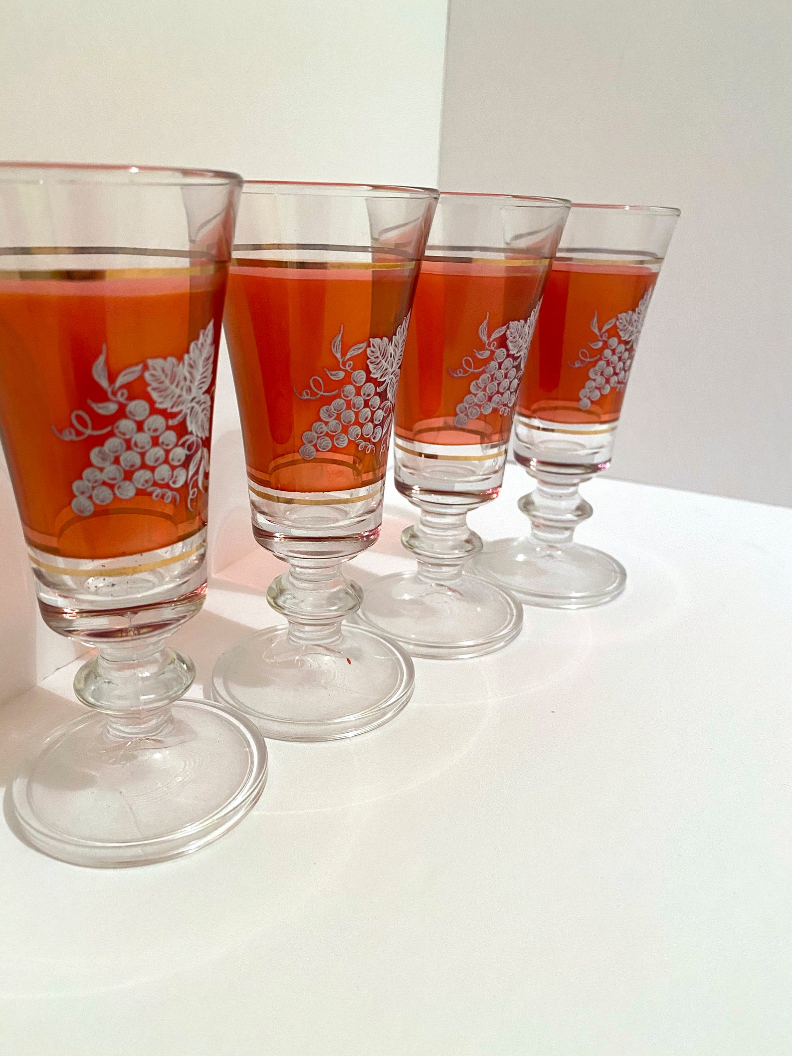 Set of 4 vintage aperitif / Sherry glasses with grape design Etsy