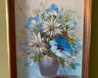 Small vintage blue and white daisy painting