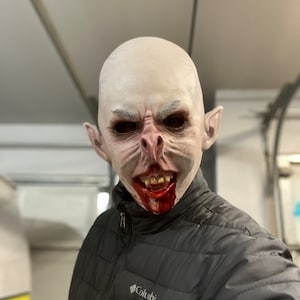 Killian, the vampire mask. Wearable version