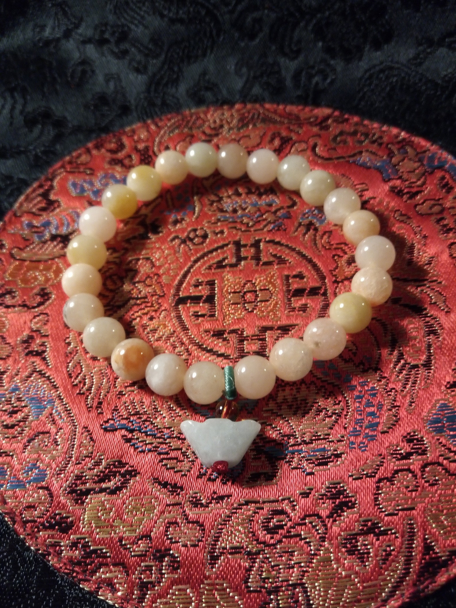 100% orange Jade Feng Shui Bracelet. Beautiful design with | Etsy