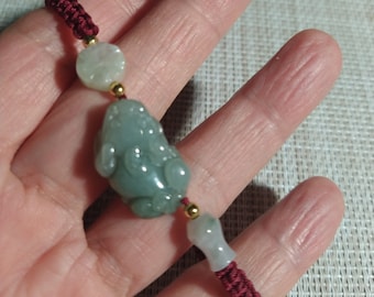 Green Jade Pixiu Bracelet: Hand Carved Feng Shui Good Luck Charm