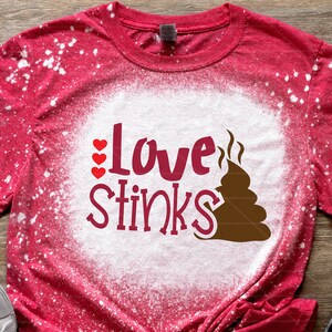 Love Stinks Anti Valentinstag Digital SVG Plotterdatei, Valentinstag svg, Valentinstag svg, Lustiges Valentinstag svg, Humor Valentine svg