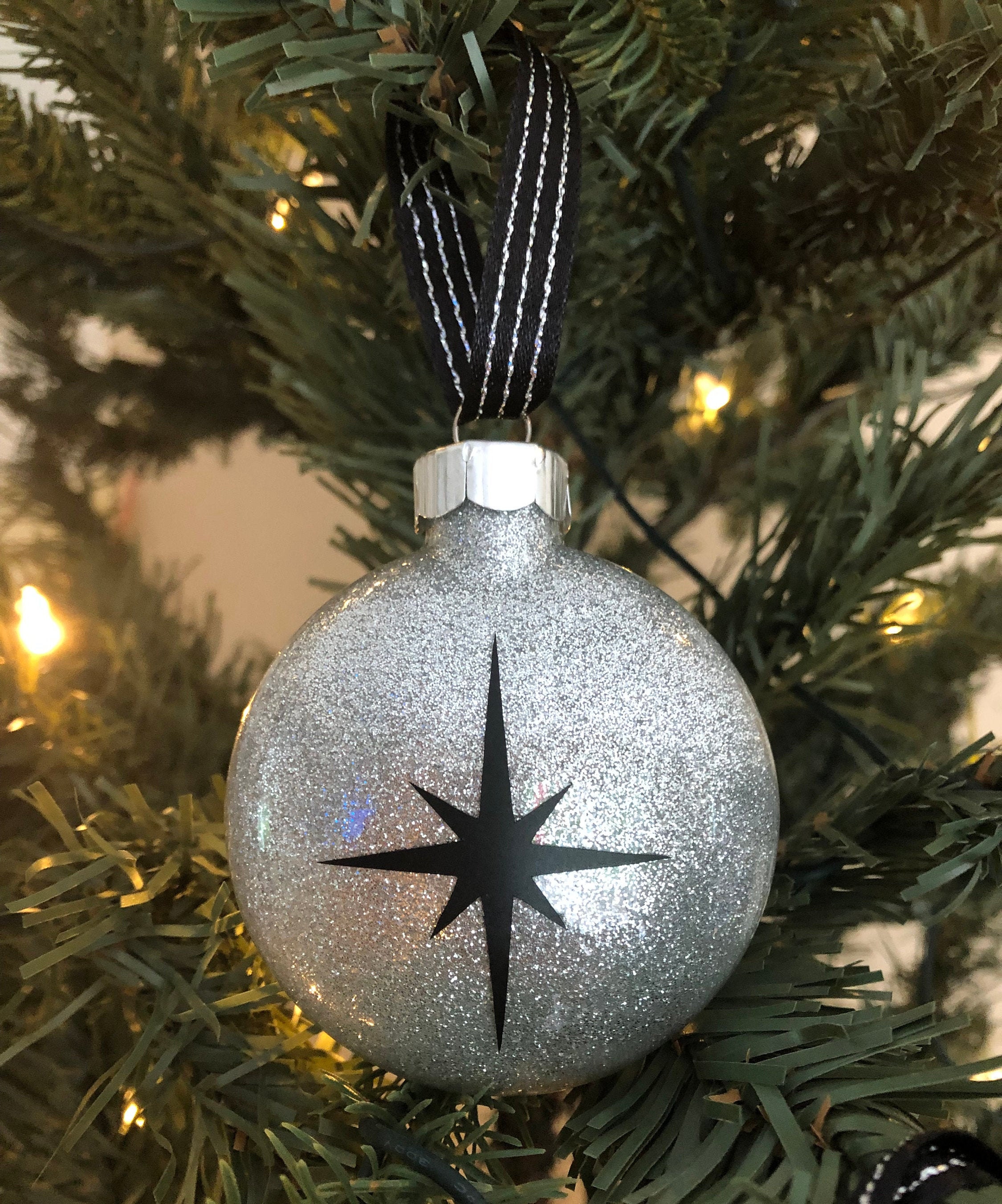 Nativity Scene Glass Ornaments Set of Six Glitter Nativity Etsy