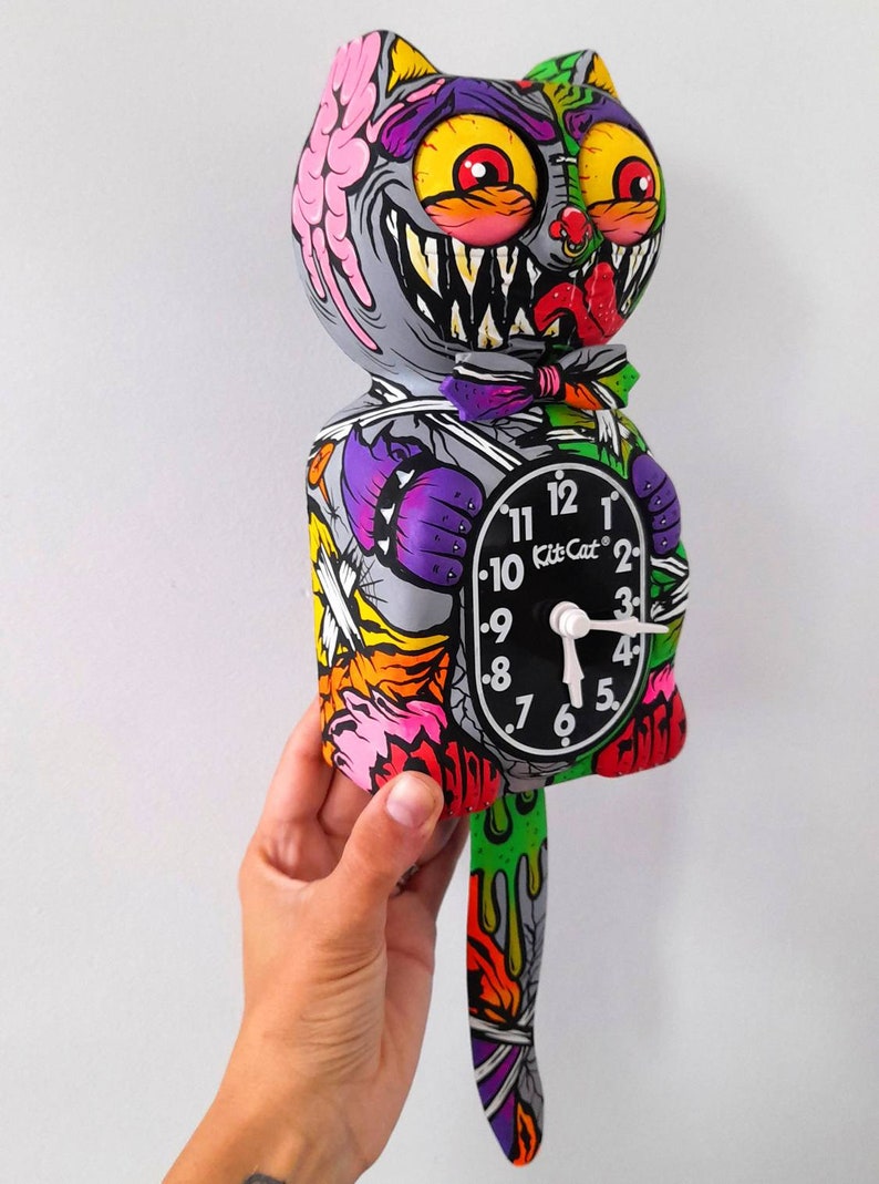 Kit-Cat Klock© Custom Clock Original Art Custom Painted Zombie Kitty Cat Creepy Horror Monster Original Gift x Gabbie One of a kind 画像 5