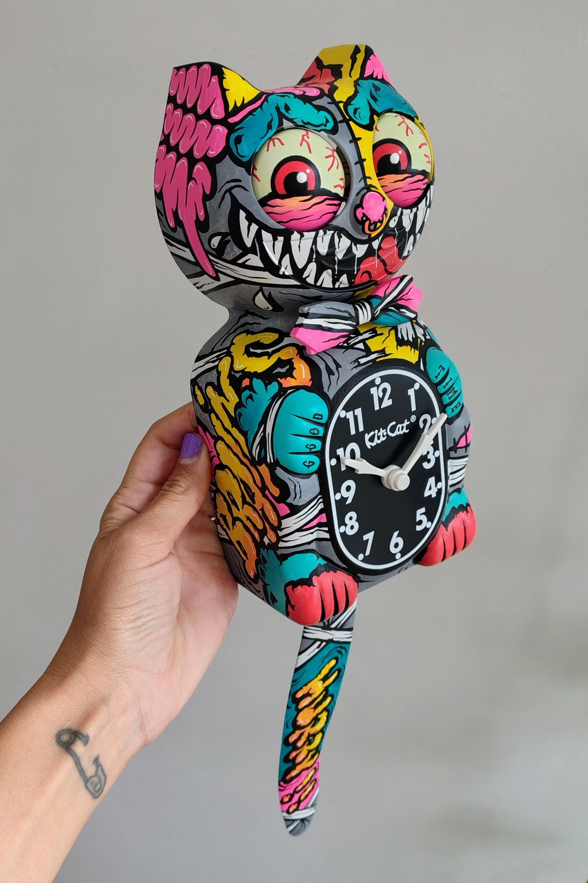 アンティーク　『Kitty KAT』 O' Day Kit-cat Klock© Custom Clock - Original Art Custom Painted Zombie