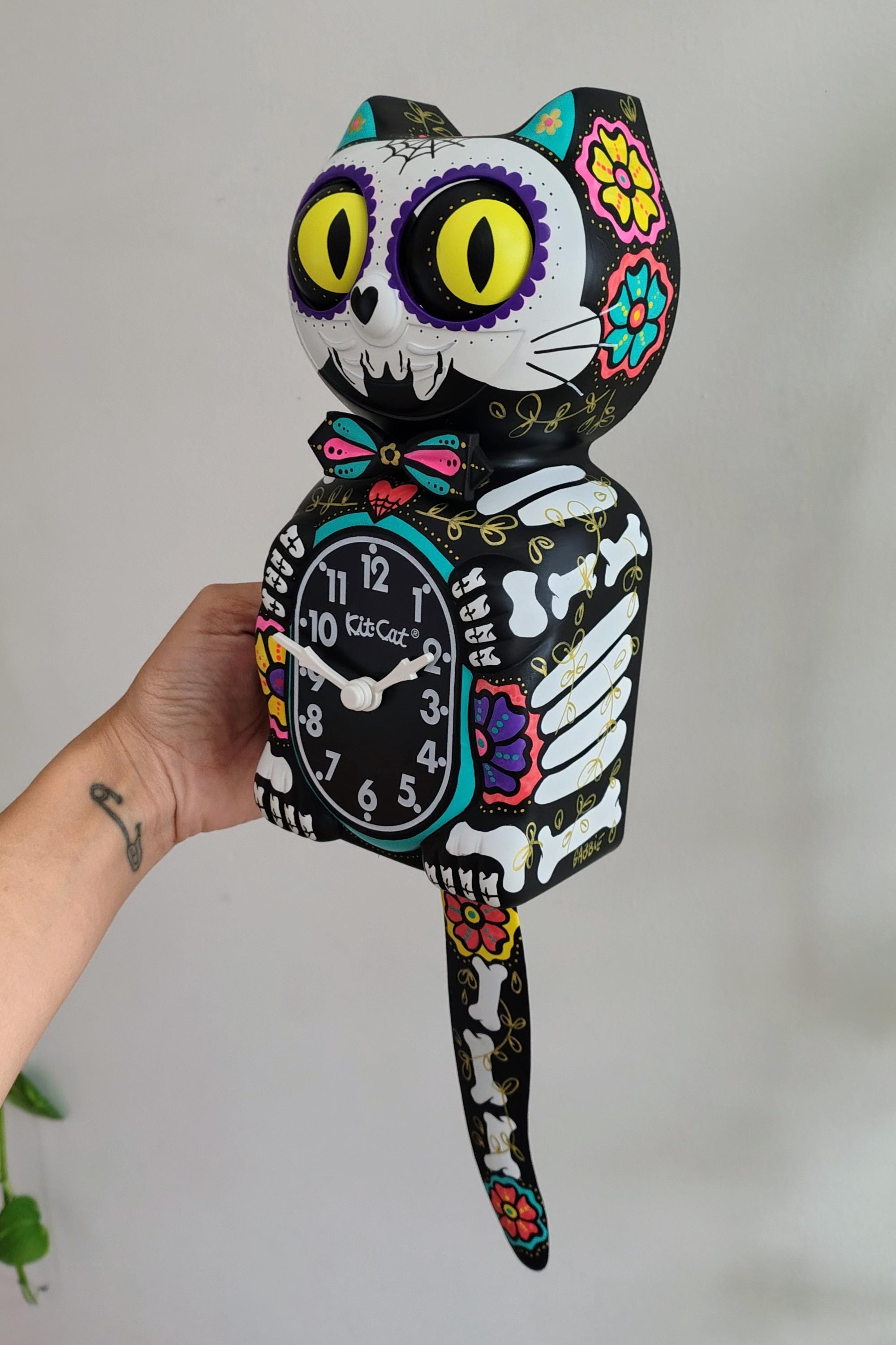 Day of the Dead Mexican Sugar Skull Kit-cat Klock Custom Clock