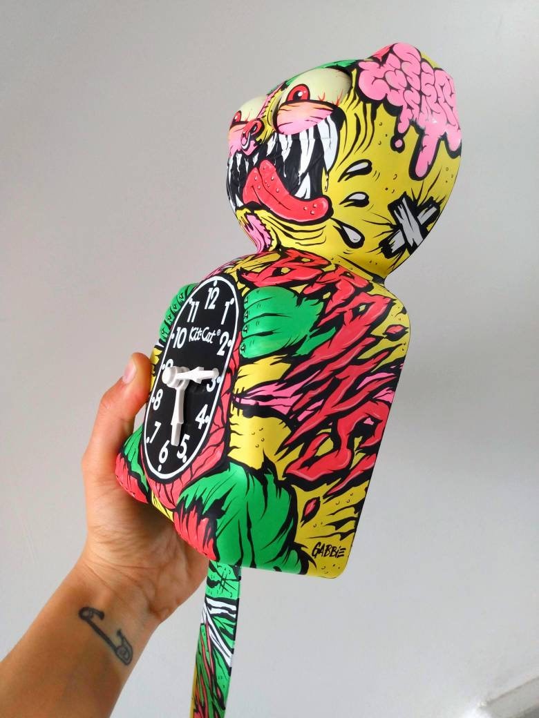 Kit-cat Klock© Custom Clock - Original Art Custom Painted Zombie
