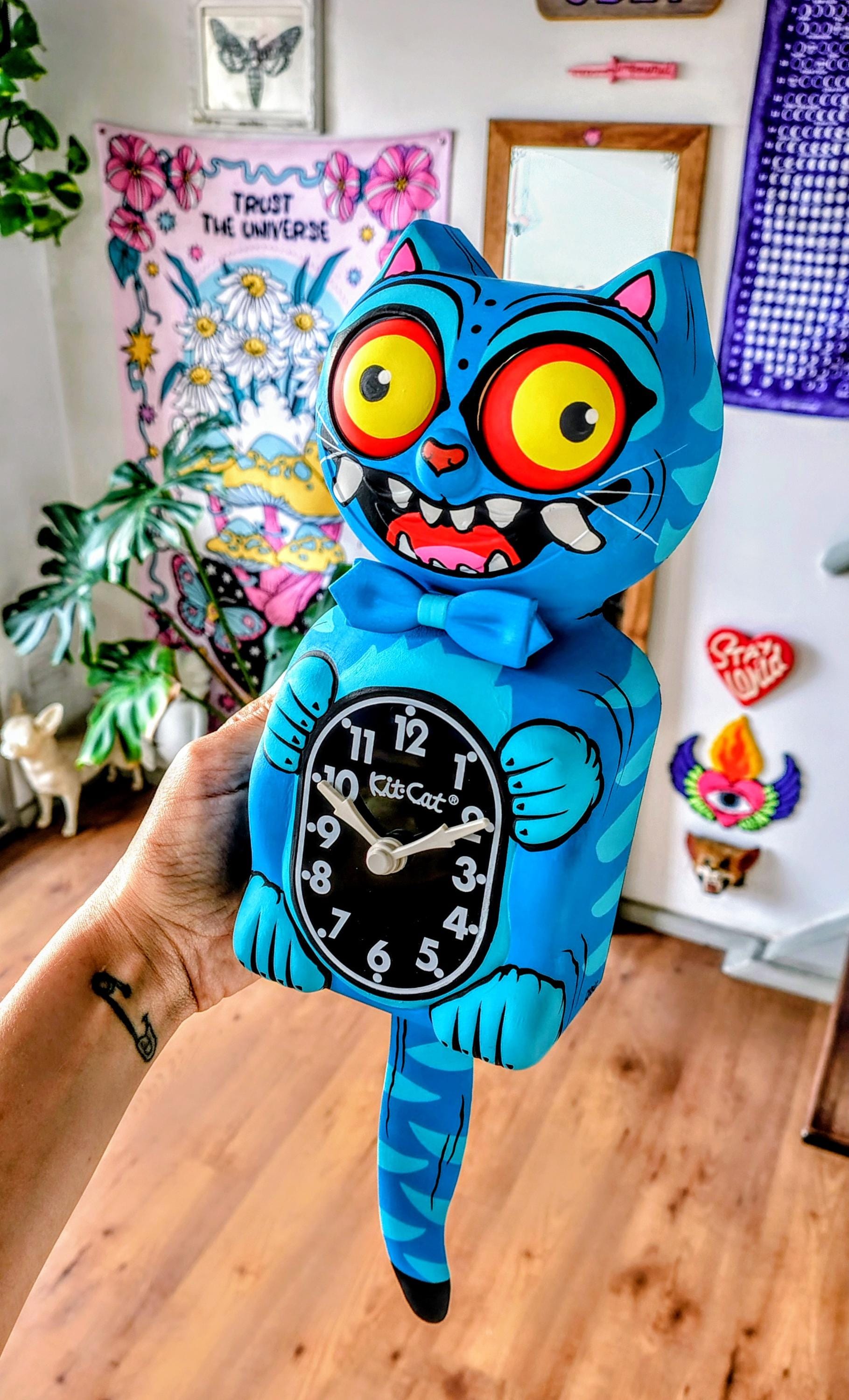 Derpy Tiger Kit-cat Klock© Custom Clock - Original Art Custom