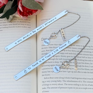 Personalized metal teacher appreciation Bookmark, teacher thank you gift, End of the year gift for teacher, to teacher from students gift.