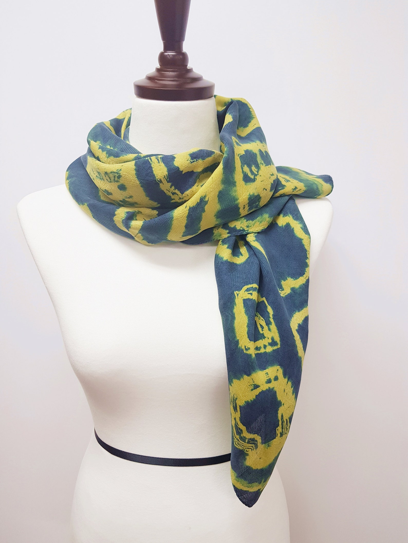 Natural Indigo Dye Scarf/ Tie Dye Mesh Twill Silk Scarf / Hand Dyed