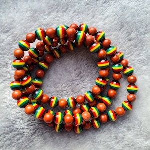 Chillin&#39; & Grounding Red Jasper Healing Bracelet: Ying-yang energies balance, connecting to the Earth, Root Chakra healing; Rasta bracelet