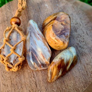 Red Amphibole Quartz Brazil Tumblestone Healing Pendant, 35-45mm, enhances your connection with angels & spirit guides, Angelic pendant