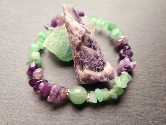 Amethyst Green Aventurine Healing Bracelet: Luck, prosperity, willpower,  bad habits remover, heart chakra and crown chakra bracelet