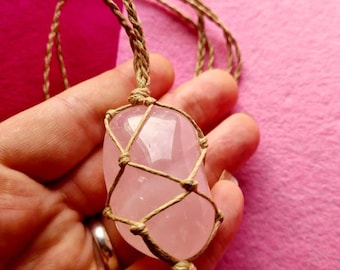 Pingente de cura de quartzo rosa, escolha o tamanho da sua pedra, cura do amor próprio, cura da ansiedade, amor incondicional