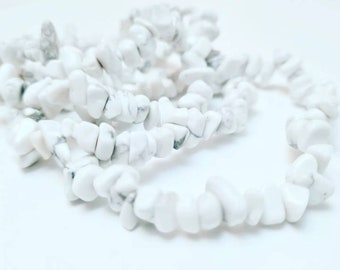Howlite Healing Bracelet: spiritual qualities of stillness, tenderness, and open-mindedness, all sizes, howlite chip bracelet