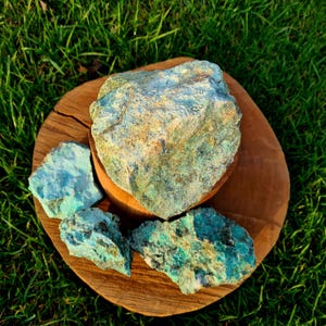 Turquoise africaine brute, turquoise brute, pierre d&#39;évolution, ouverture d&#39;esprit, chakra de la gorge et chakra du troisième œil, stimulation de la créativité