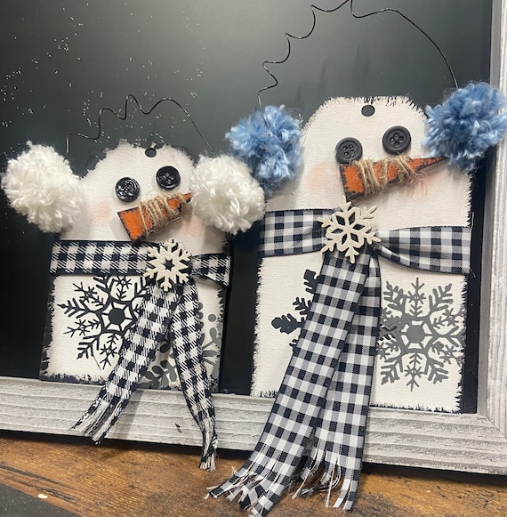 Snowmen gift tag set DIY unpainted