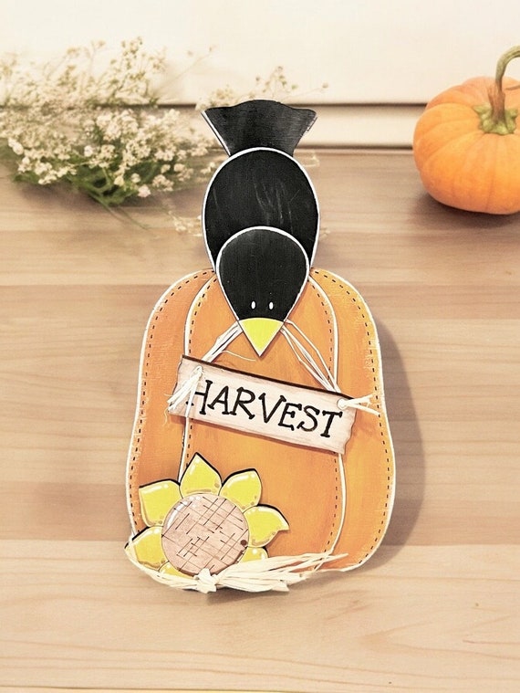 Pumpkin Patch Shelf sitter with Crow Unpainted wood cutout Kit.