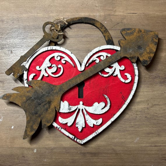 Rustic Heart and arrow Padlock with Key Diy kit, unpainted