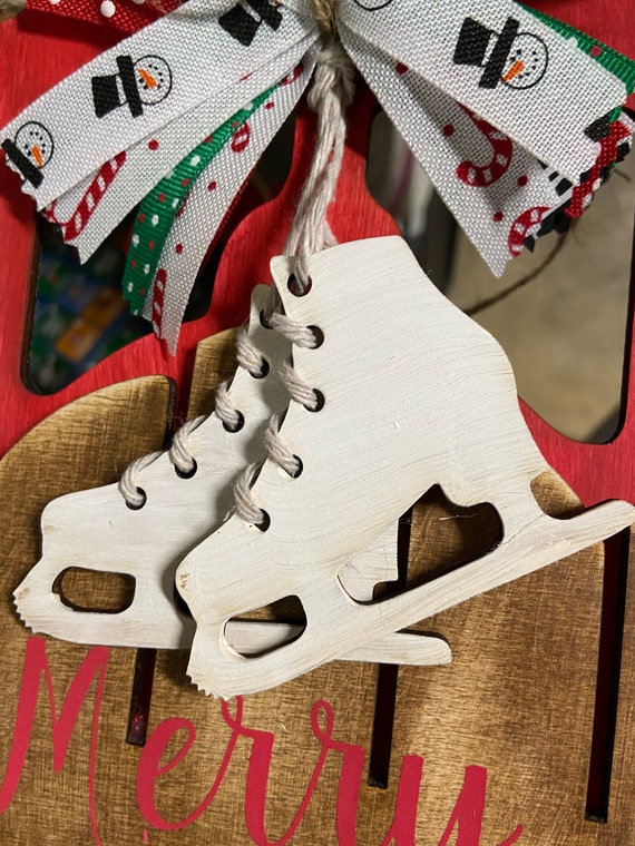 Natural wood Skates EMBELLISHMENTS 2” tall