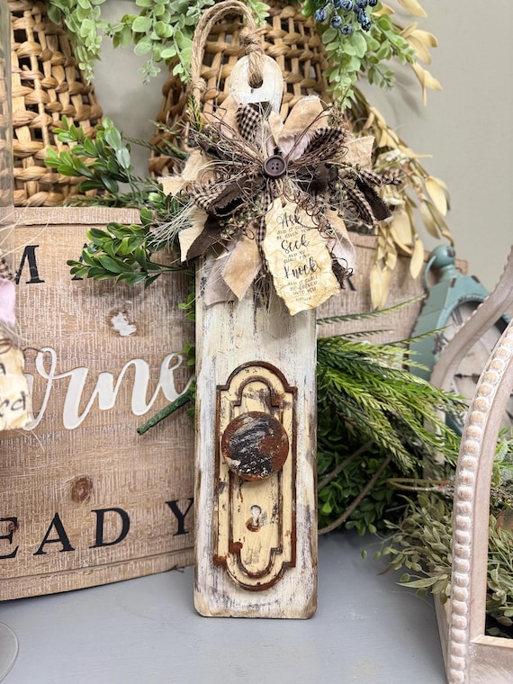 Primitive Door Knob Citting Board Wood Kit UNPAINTED or Assembled